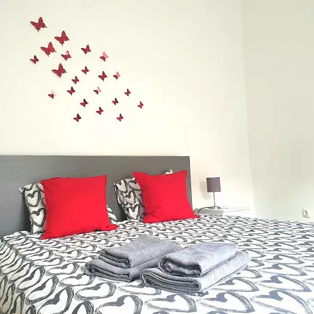 Sunny Malaga Centre Flats, 2 Options, With Balcony Or Terrace Apartment