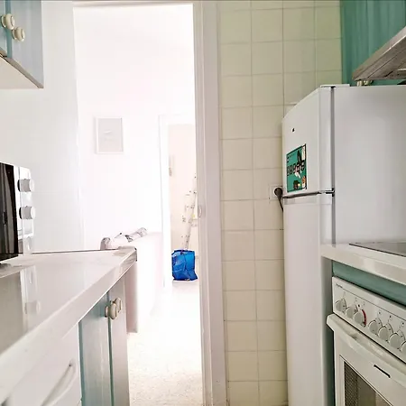 Sunny Malaga Centre Flats, 2 Options, With Balcony Or Terrace