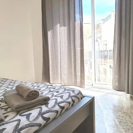 Sunny Malaga Centre Flats, 2 Options, With Balcony Or Terrace *