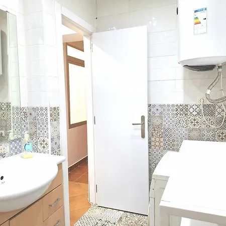 Sunny Malaga Centre Flats, 2 Options, With Balcony Or Terrace *