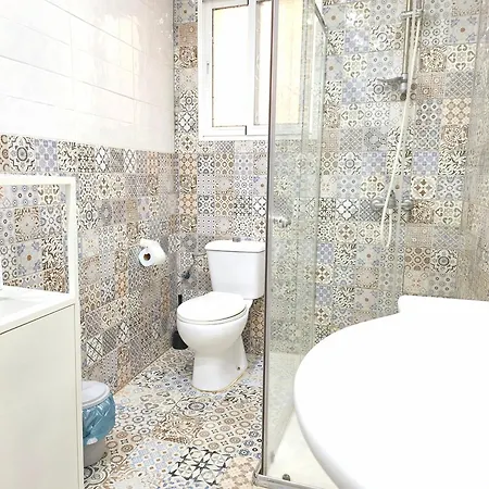 Sunny Malaga Centre Flats, 2 Options, With Balcony Or Terrace Malaga